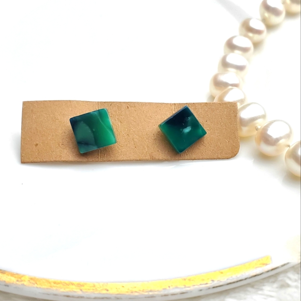 💫5/$25 Green Marble Square Stud Earrings